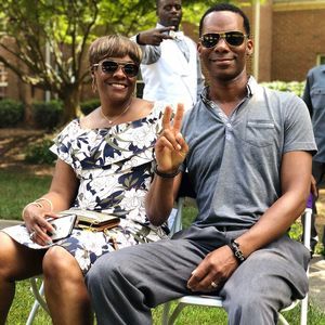 Meet your Posher, Robert